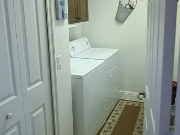 1522 SW 50th St #104 — Photo 10