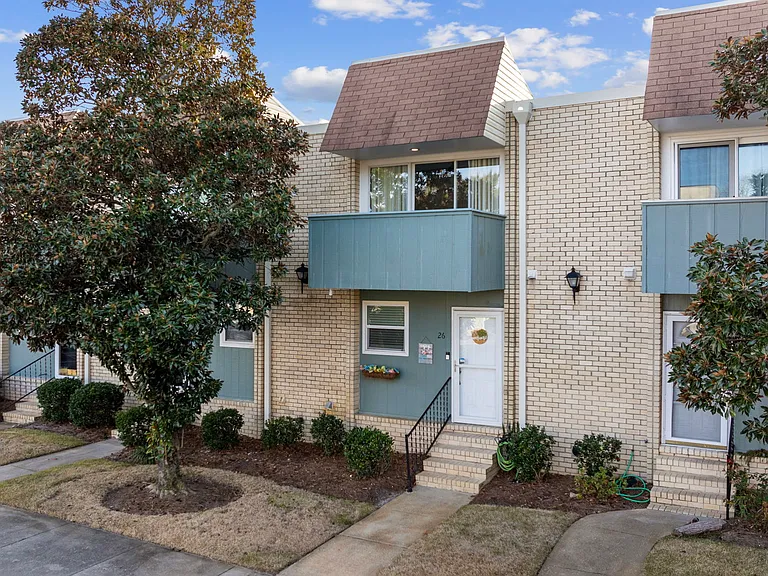 4701 N Kings Hwy #26 — Photo 53