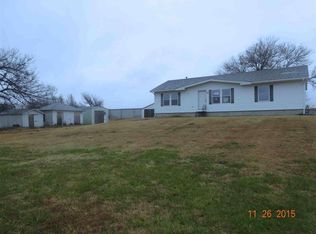 11130 N Meridian Ave, Valley Center, KS 67147