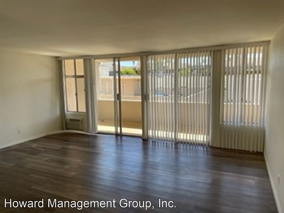 5th image of 11927 Gorham Ave #302