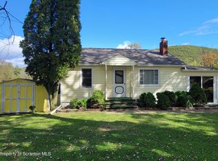 14 Main St, Hallstead, PA 18822