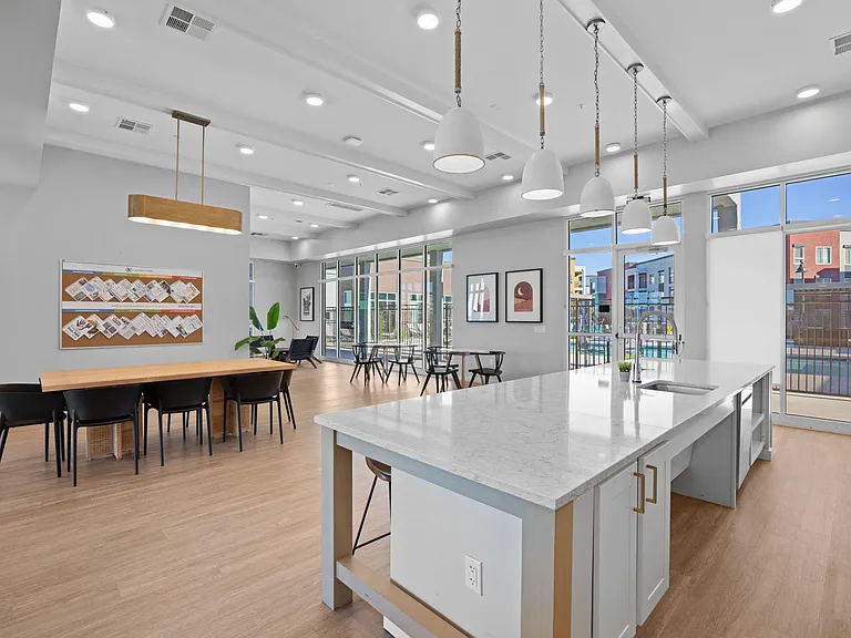 Copa Flats — Photo 24
