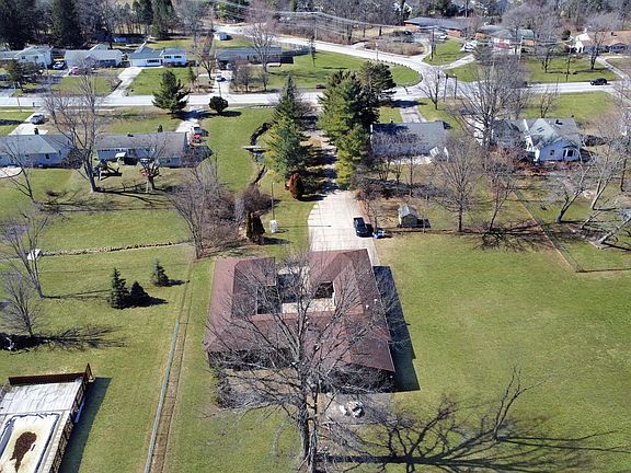 4th image of 15689 Prospect Rd