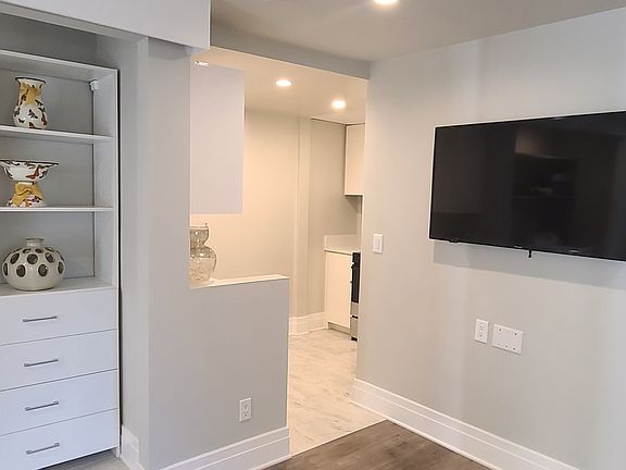 4th image of 1258 Coldwater Canyon Dr #Adu