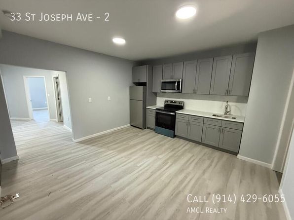 33 Saint Josephs Ave FLOOR 2