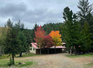 1740 Huckleberry Ln, Whitethorn, CA 95589