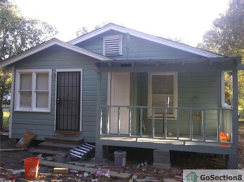 2nd image of 6114 Anderson St
