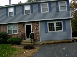 12 Poplar Ln, North Chelmsford, MA 01863