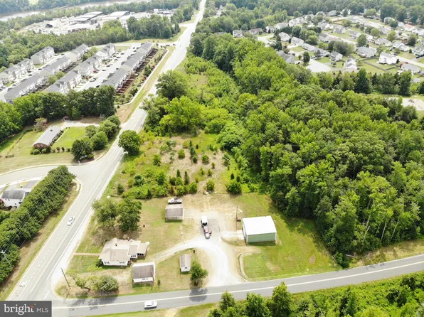 10332 Tidewater Trl, Fredericksburg, VA 22408