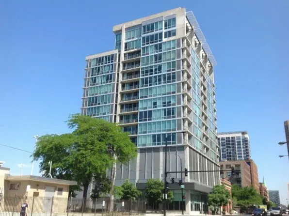700 W Van Buren St APT 801, Chicago, IL 60607