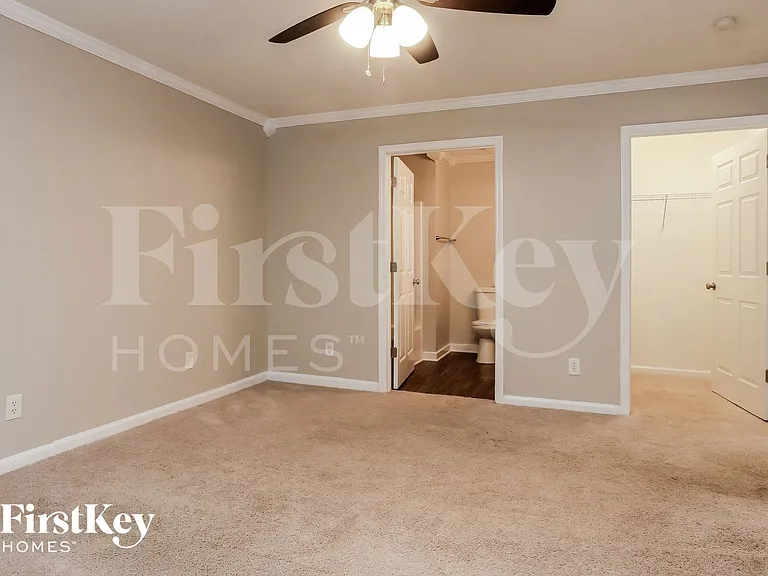 604 Rays Ln SE — Photo 9