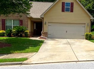 4746 Sweetwater Dr, Gainesville, GA 30504