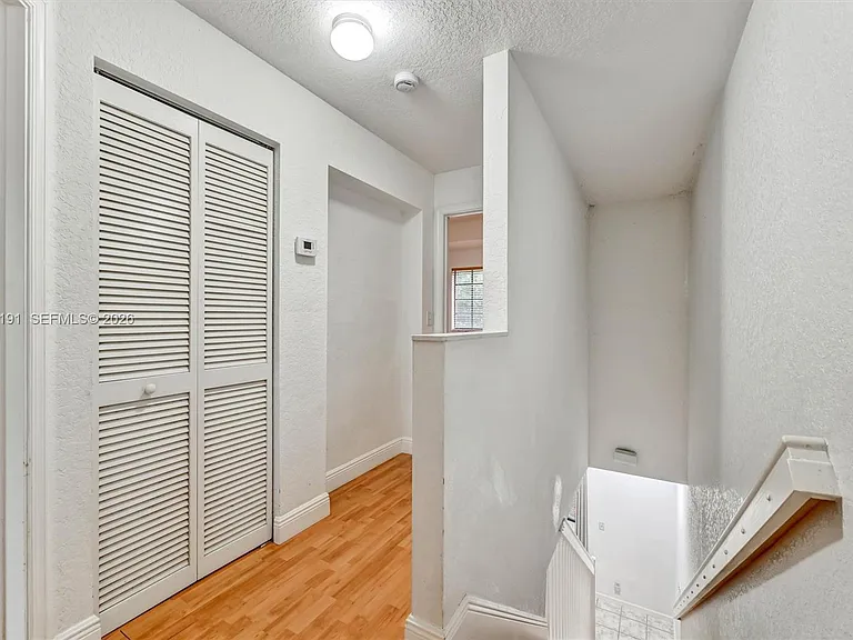 3897 Tree Top Dr — Photo 11