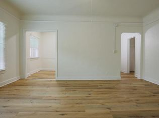Cozy Studio with Amenities, Los Angeles, CA 90020