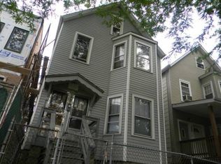 1753 N Albany Ave, Chicago, IL 60647