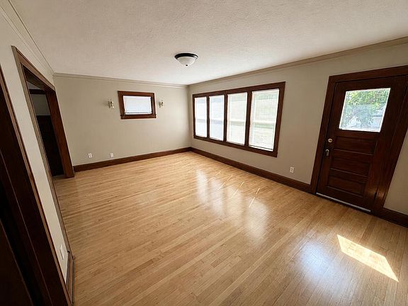 5th image of 2834 N 47th STREET #2836