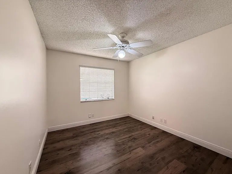 11042 Topeka Pl — Photo 26