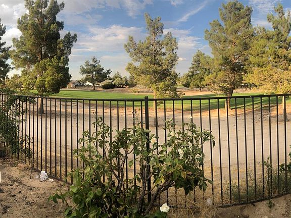 3rd image of 13825 Oakmont Dr
