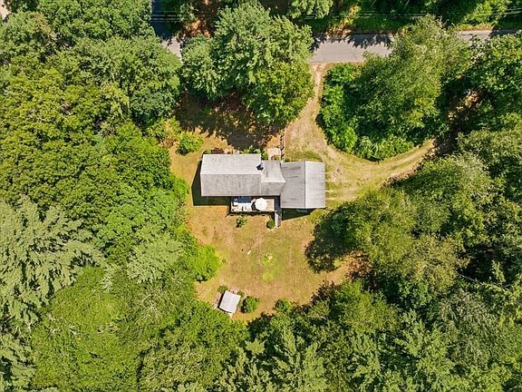 3rd image of 107 Doctor Braley Rd