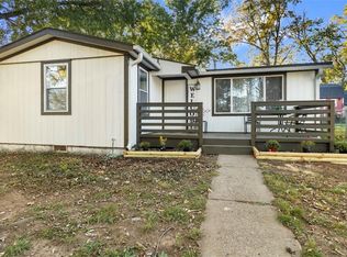 2806 S 36th St, Kansas City, KS 66106