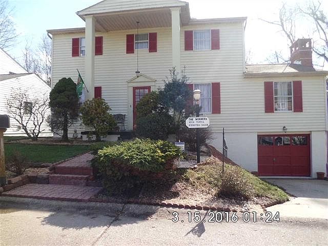 1st image of 743 Elm St