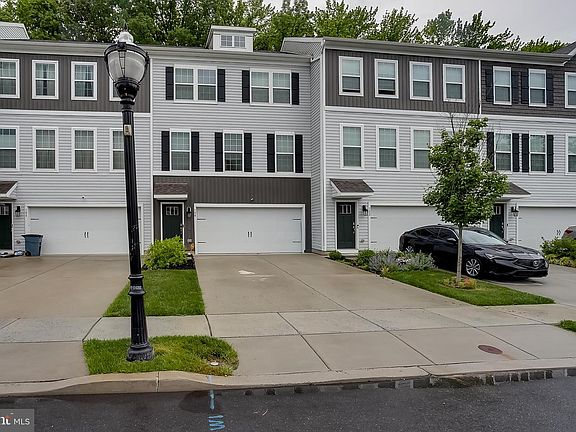 4th image of 104 Levis Dr