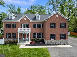 7911 Fort Hunt Rd, Alexandria, VA 22308