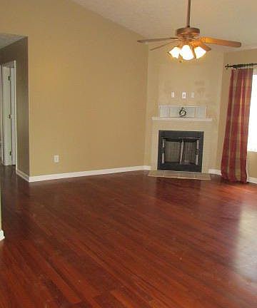5th image of 106 Baybrook Cir