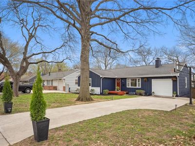 7504 Juniper Dr, Prairie Village, KS, 66208