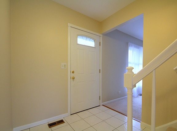 2nd image of 209 Ashland Ct