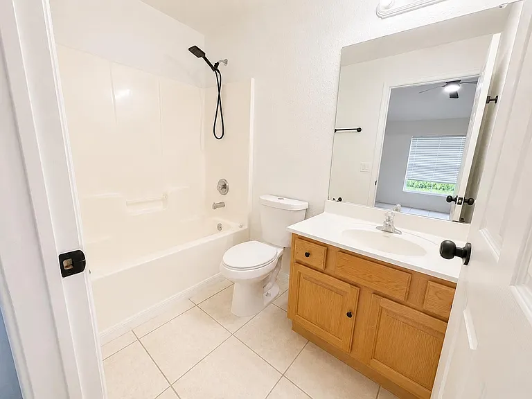 4569 Golfview Blvd — Photo 9