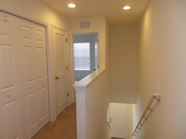 15965 Fishhawk View Dr — Photo 12