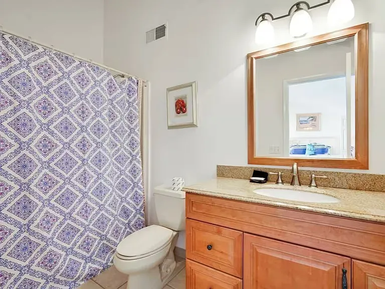 20 Heath Dr — Photo 18