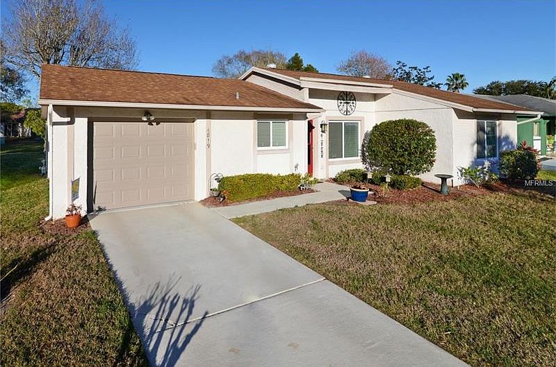 1st image of 4819 Loretta Ln