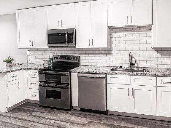3rd image of 78 Sheridan Dr NE #5
