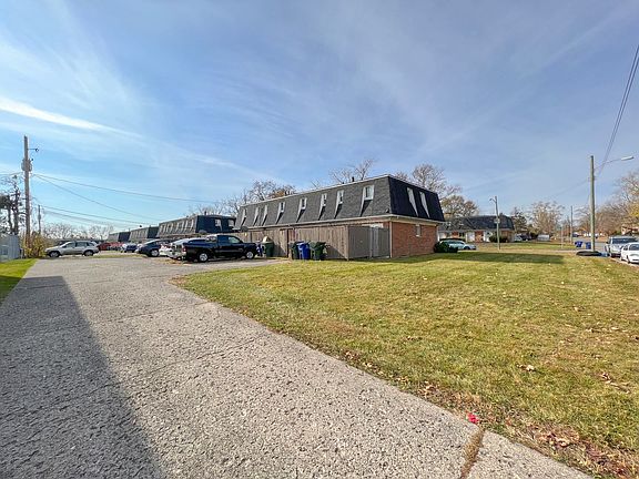 4th image of 1114-1120 Arnelle Ct #1118