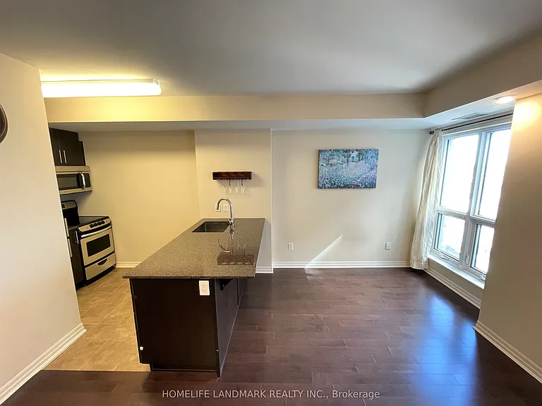 195 Besserer St #1908 — Photo 5