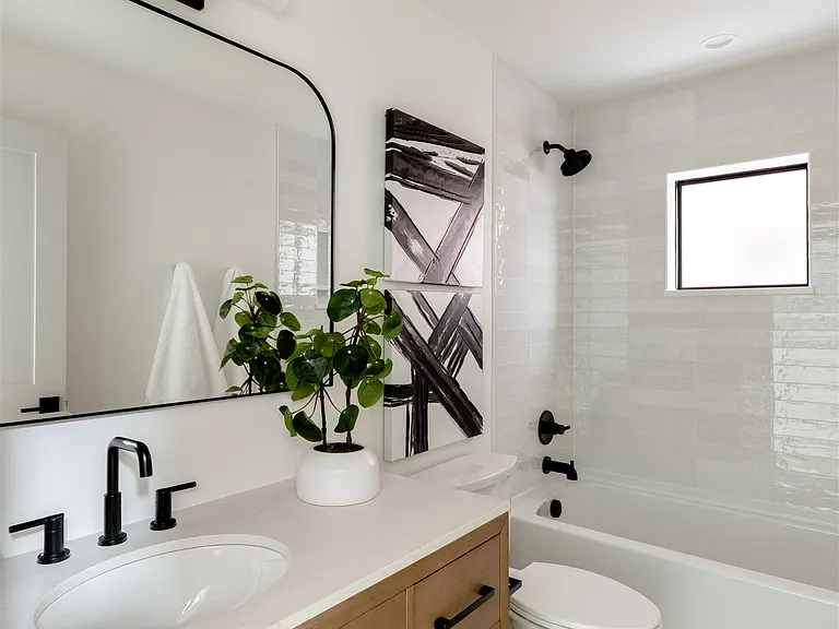 1749 N Williams St #2 — Photo 29