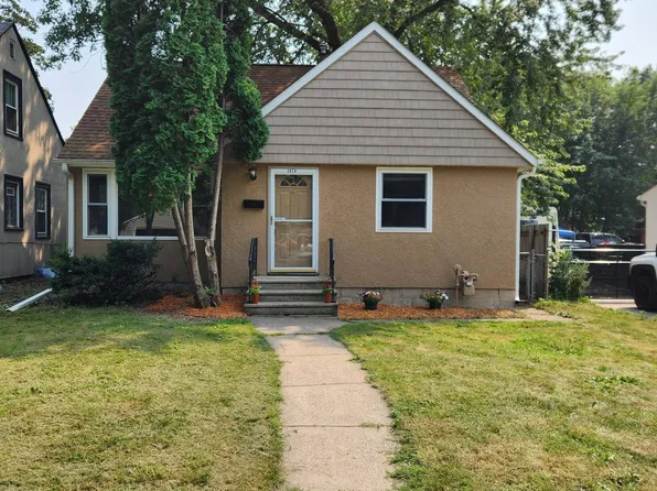 1974 5th St E, Saint Paul, MN 55119