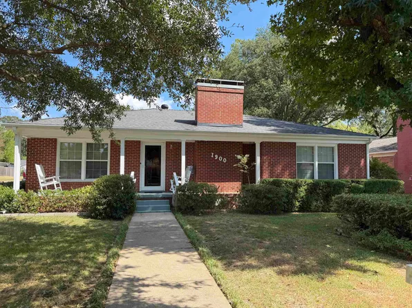 1900 Turtle Creek Dr, Marshall, TX 75670