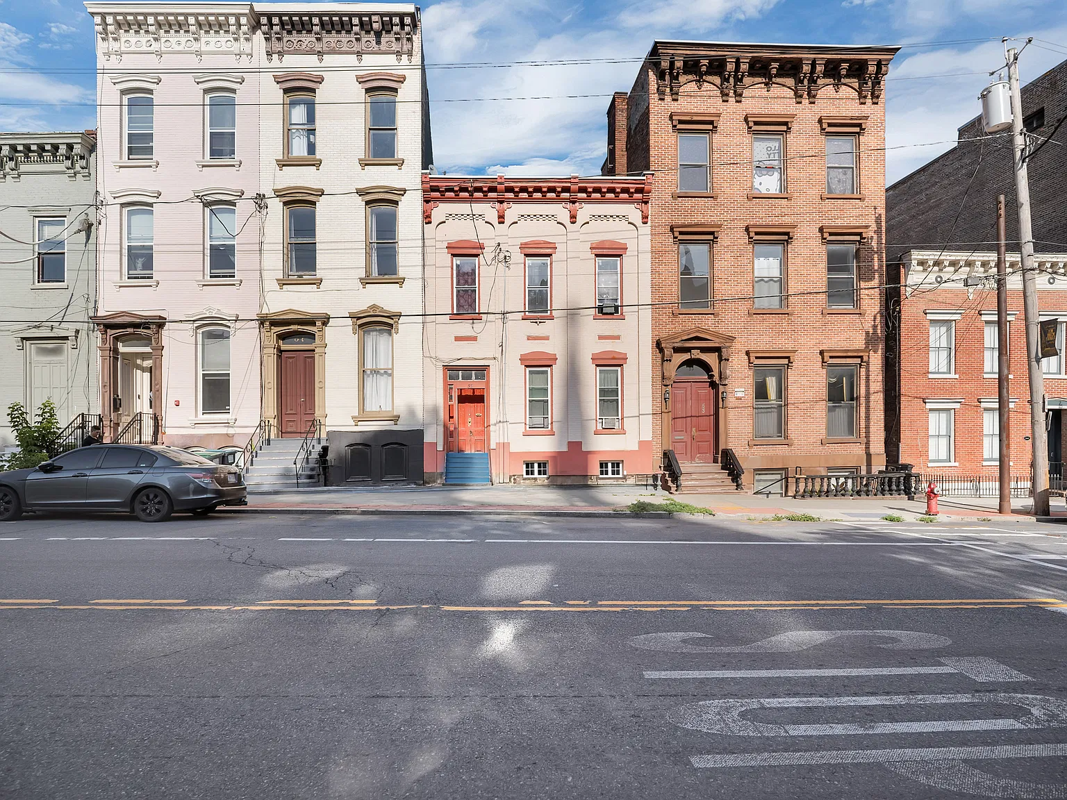 2 bed, 800 sqft, $1,550 — Photo 4