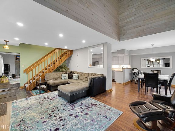 4th image of 15515 Wherry Ln #77-B