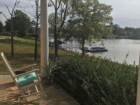 2nd image of 113 Donnive Dr