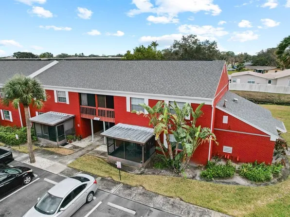 1084 82nd Ter N #1084A, Saint Petersburg, FL 33702