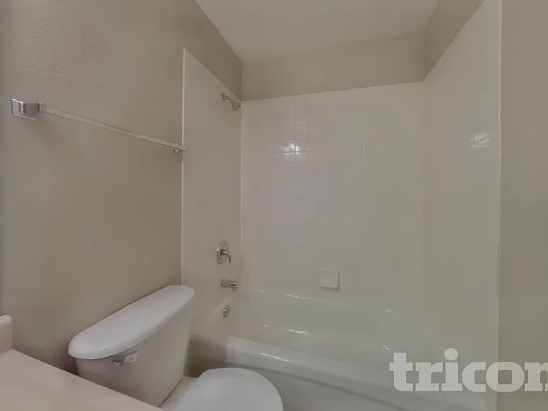 5119 Chaise Dr — Photo 13