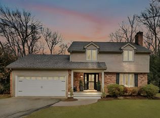 11 Ashton Ln, South Hadley, MA 01075