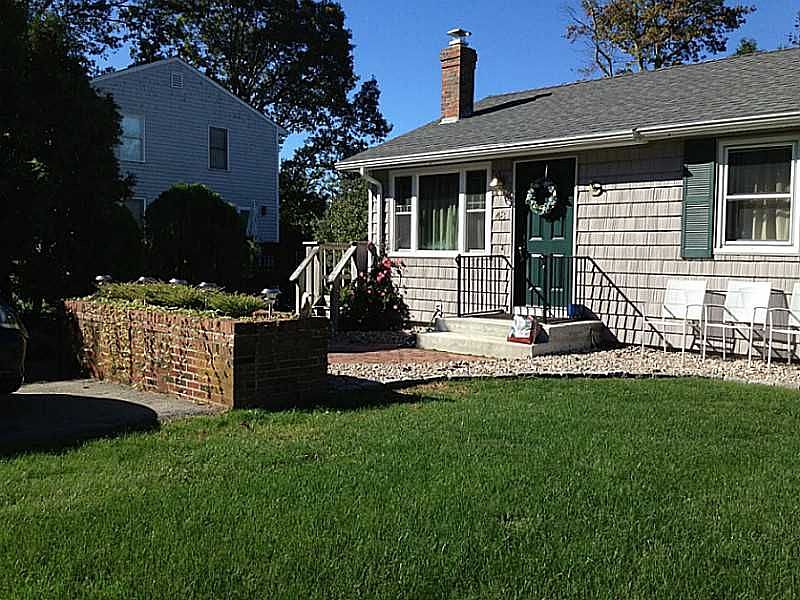 2nd image of 48 Meadow Sweet Trl