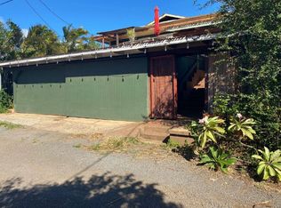 21 Akoni Pl, Paia, HI 96779