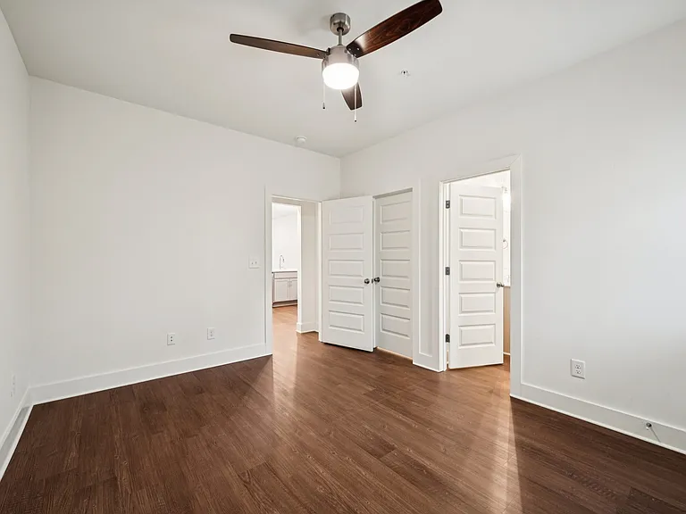 Turnberry Park Apartments and Homes — Photo 132