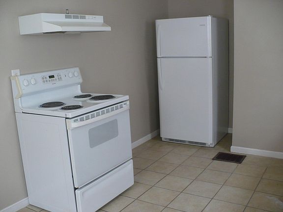 5th image of 1222 Republic Ave